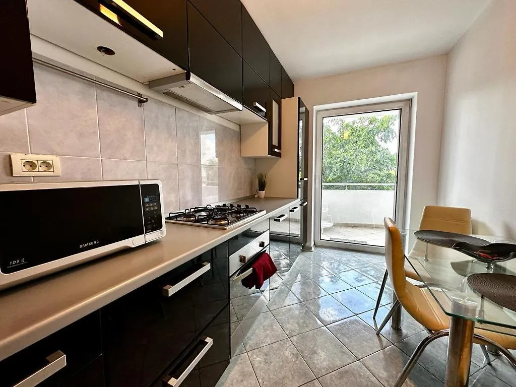 Cozy And Quiet Apartment ブカレスト