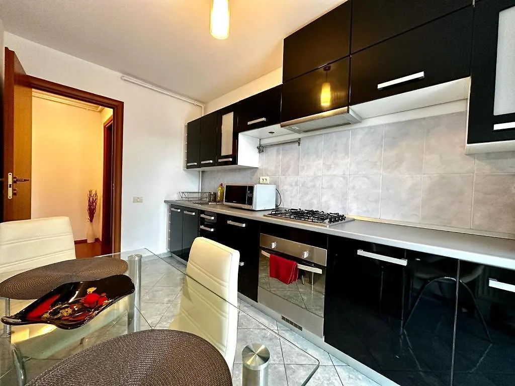 Cozy And Quiet Apartment ブカレスト ルーマニア