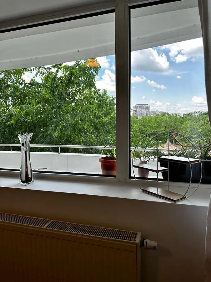 Cozy And Quiet Apartment ブカレスト